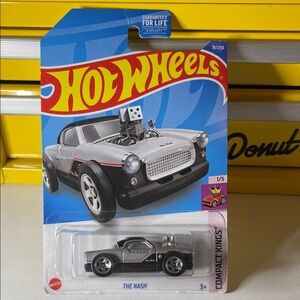 Hot Wheels Compact Kings The Nash Die-Cast Car - Black and Silver
